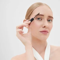 Brow Shaping Mascara