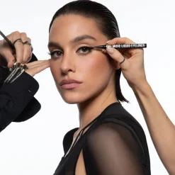 One Move Liquid Eyeliner